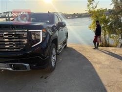 GMC Sierra